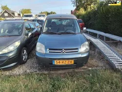 Grijs Gebruikt 2005 Citroën Berlingo Attraction MPV | € 2.698 (Duur)