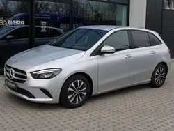 Zilver Gebruikt 2020 Mercedes B200 Business MPV | € 22.000 (Eerlijke prijs)