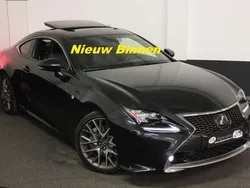 Zwart, metallic lak Gebruikt 2018 Lexus RC300h Sport Line Coupé | € 39.750 (Iets duurder)
