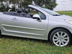 Grijs Gebruikt 2011 Peugeot 207 Griffe Cabriolet | € 6.995 (Iets duurder)