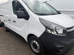 Wit Gebruikt 2016 Opel Vivaro Van | € 7.500 (Super prijs)