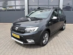 Grijs Gebruikt 2018 Dacia Sandero Lauréate Hatchback | € 11.830 (Iets duurder)