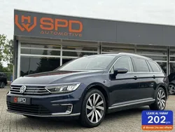 Blauw Gebruikt 2015 VW Passat Highline Stationwagen | € 12.450 (Eerlijke prijs)