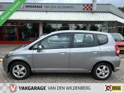 Grijs Gebruikt 2005 Honda Jazz Cool Hatchback | € 2.250 (Eerlijke prijs)
