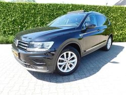 Zwart Gebruikt 2018 VW Tiguan Comfortline SUV | € 25.900 (Iets duurder)
