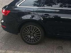 Zwart Gebruikt 2017 Audi A4 Design Stationwagen | € 14.500 (Eerlijke prijs)