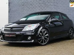 Zwart, metallic lak Gebruikt 2008 Opel Astra GTC OPC Hatchback | € 9.950