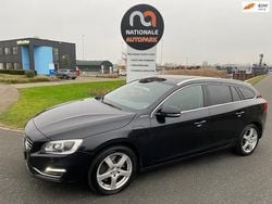 Zwart Gebruikt 2013 Volvo V60 Summum Stationwagen | € 6.950 (Super prijs)