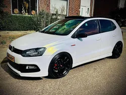 Zwart Gebruikt 2014 VW Polo R-line Edition Hatchback | € 8.500 (Iets duurder)
