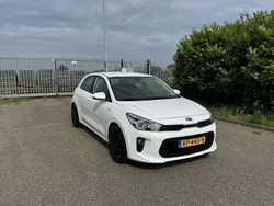 Wit Gebruikt 2018 Kia Rio Hatchback | € 6.999