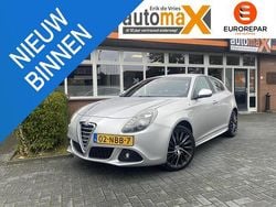 Grijs Gebruikt 2010 Alfa Romeo Giulietta Distinctive Hatchback | € 3.650 (Super prijs)