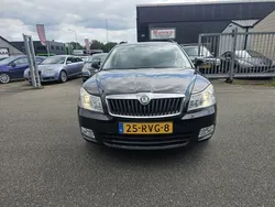 Zwart Gebruikt 2011 Skoda Octavia Business Line Stationwagen | € 4.299 (Goede deal)