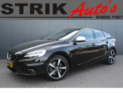 Zwart Gebruikt 2019 Volvo V40 R-Design Stationwagen | € 18.889 (Eerlijke prijs)
