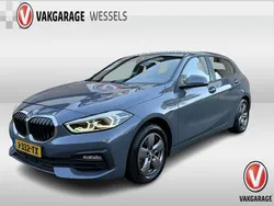 Grijs Gebruikt 2020 BMW 118 Executive Hatchback | € 20.950 (Eerlijke prijs)