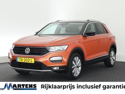 Oranje Gebruikt 2018 VW T-Roc Style SUV | € 15.749 (Eerlijke prijs)