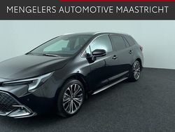 Zwart Gebruikt 2024 Toyota Corolla Stationwagen | € 31.940