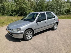 Zilver Gebruikt 2003 Peugeot 106 Hatchback | € 1.375 (Iets duurder)