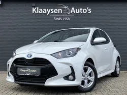 Wit Gebruikt 2023 Toyota Yaris Hybrid Hatchback | € 20.450 (Eerlijke prijs)