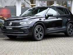 Zwart Gebruikt 2021 VW Tiguan United SUV | € 32.845 (Super prijs)