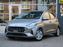 Grijs Gebruikt 2021 Hyundai i10 Comfort Hatchback | € 15.490 (Eerlijke prijs)