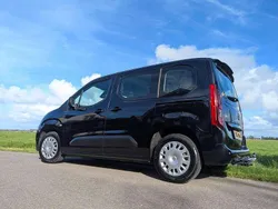 Zwart Gebruikt 2022 Opel Combo Life Edition MPV | € 19.995
