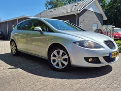 Grijs Gebruikt 2009 Seat Leon Style Hatchback | € 2.499 (Eerlijke prijs)