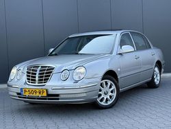 Grijs Gebruikt 2006 Kia Opirus Sedan | € 3.490