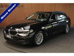 Zwart Gebruikt 2022 BMW 520 Stationwagen | € 28.950 (Super prijs)