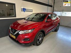 Rood, metallic lak Gebruikt 2020 Nissan Qashqai Visia SUV | € 15.950 (Super prijs)