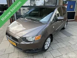 Bruin Gebruikt 2012 Mitsubishi Colt Edition Hatchback | € 7.250 (Eerlijke prijs)