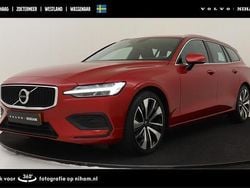 Oranje Gebruikt 2019 Volvo V60 Momentum Stationwagen | € 26.890 (Super prijs)