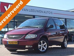 Rood Gebruikt 2002 Chrysler Voyager MPV | € 2.448