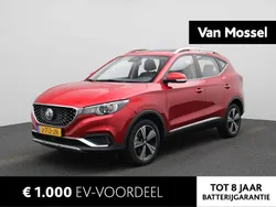 Rood Gebruikt 2020 MG ZS Luxury Sedan | € 15.495 (Eerlijke prijs)