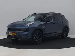 Blauw, metallic lak Gebruikt 2022 Lynk & Co 01 SUV | € 25.700 (Eerlijke prijs)