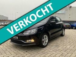 Zwart Gebruikt 2015 VW Polo Comfortline Hatchback | € 8.950 (Goede deal)