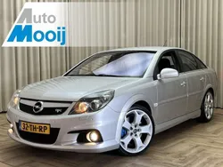 Grijs Gebruikt 2006 Opel Vectra GTS OPC Hatchback | € 4.950