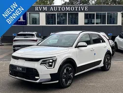 Wit Nieuw 2025 Kia e-Niro 2 SUV | € 35.877 (Super prijs)