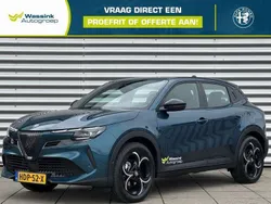 Blauw, metallic lak Gebruikt 2025 Alfa Romeo Junior Hatchback | € 33.890 (Eerlijke prijs)