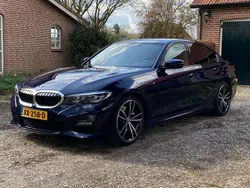 Blauw Gebruikt 2019 BMW 330 Executive Sedan | € 28.950 (Eerlijke prijs)