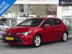 Rood Gebruikt 2021 Toyota Corolla Active Hatchback | € 21.049 (Iets duurder)