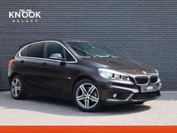 Bruin Gebruikt 2017 BMW 218 Active Tourer Executive MPV | € 15.995 (Eerlijke prijs)