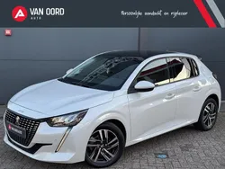 Wit Gebruikt 2020 Peugeot 208 Allure Hatchback | € 15.830 (Eerlijke prijs)