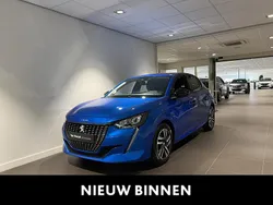 Blauw Gebruikt 2022 Peugeot 208 Allure Hatchback | € 17.440 (Eerlijke prijs)