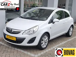 Wit Gebruikt 2013 Opel Corsa Selection Hatchback | € 5.745 (Eerlijke prijs)