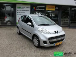Grijs Gebruikt 2010 Peugeot 107 Hatchback | € 2.450 (Eerlijke prijs)