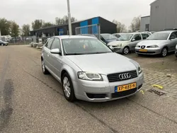 Grijs Gebruikt 2004 Audi A3 Attraction Hatchback | € 2.750 (Goede deal)