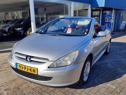 Grijs, metallic lak Gebruikt 2004 Peugeot 307 CC Cabriolet | € 4.950 (Duur)