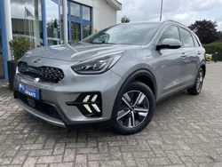 Grijs Gebruikt 2021 Kia Niro SUV | € 25.750 (Eerlijke prijs)