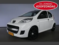 Wit, metallic lak Gebruikt 2011 Peugeot 107 Hatchback | € 2.440 (Goede deal)