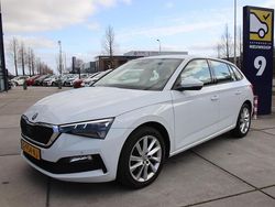 Wit Gebruikt 2019 Skoda Scala Business Line Hatchback | € 15.948 (Eerlijke prijs)